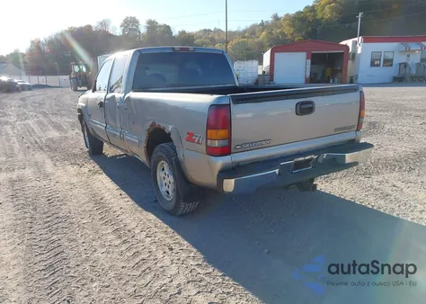 2000 Chevrolet Silverado 1500 Ls из США, поврежденный, VIN 1GCEK19T5YE359393